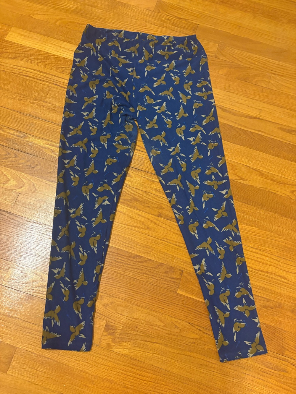 LuLaRoe Navy Blue Leggings with Gold Bird Print